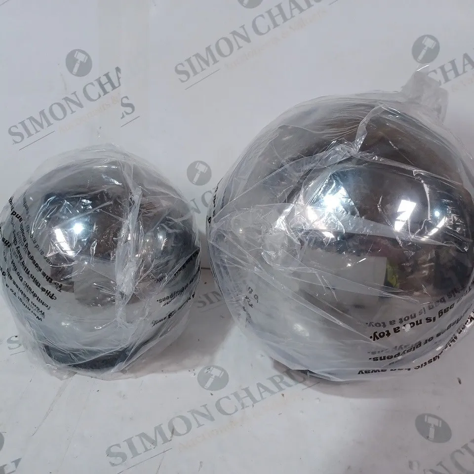 BOXED KELLY HOPPEN SET OF 2 INDOOR OUTDOOR PRELIT GLASS DECOR, REFLECTIVE ORBS