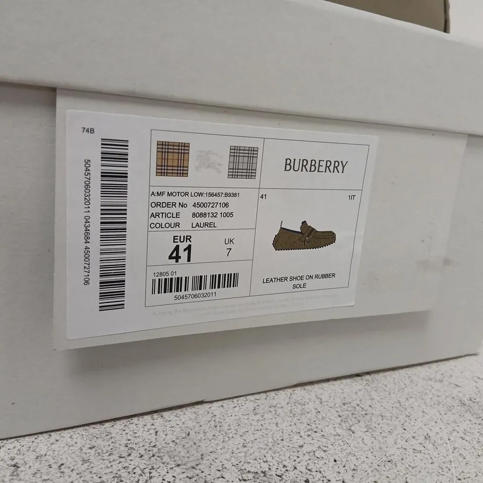 BURBERRY LEATHER LOAFERS – BEIGE, UK 7 (EUR 41)