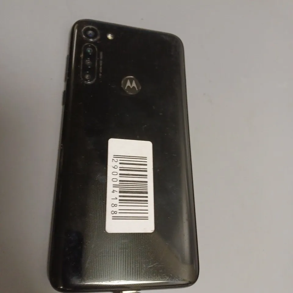 MOTOROLA MOTO G8 POWER