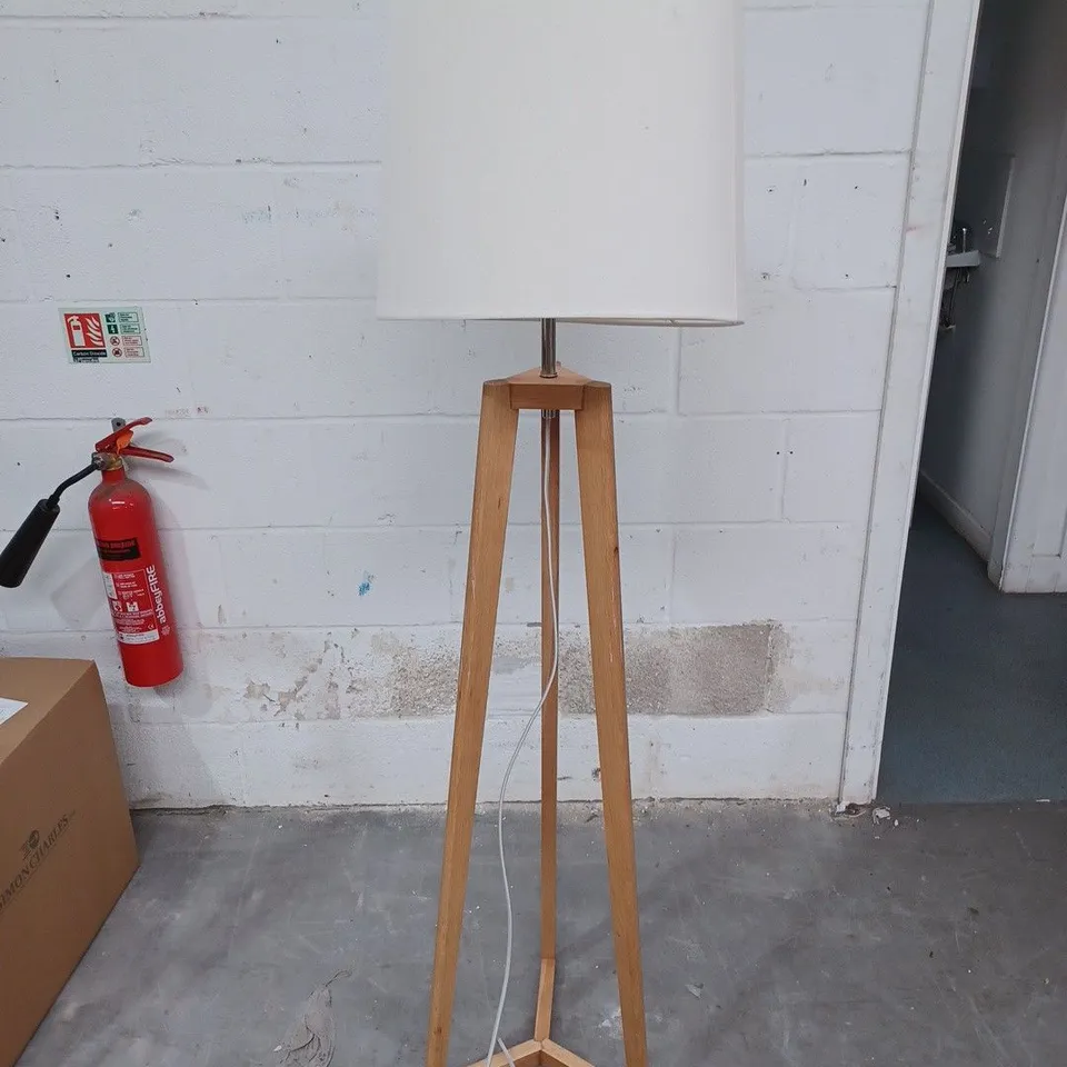 JOHN LEWIS TRINITY FLOOR LAMP WITH LINEN SHADE - COLLECTION ONLY