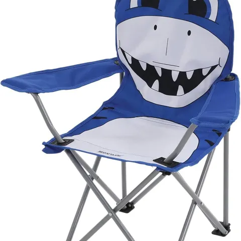 BRAND NEW REGATTA KIDS ANIMAL OUTDOOR FOLD UP NOVELTY CAMPING CHAIR - SHARK 