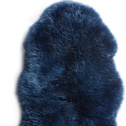 GENUINE SHEEPSKIN WOOL RUG IN NAVY - SINGLE