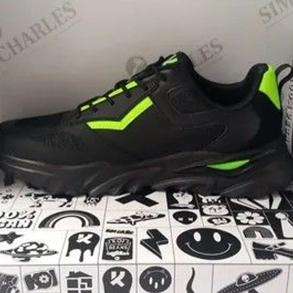 BRAND NEW BOXED PAIR OF KOI ACID RAVE CULTURE MEN'S TRAINERS SIZE 12