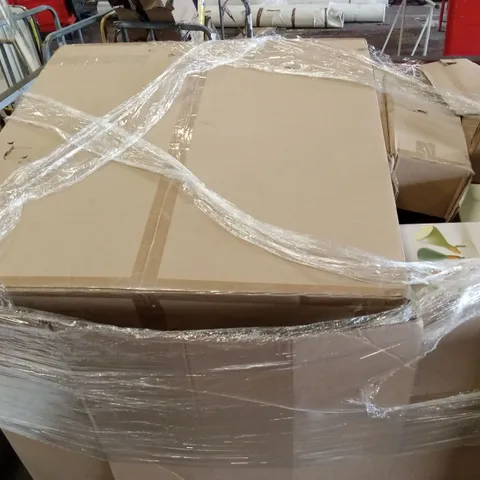 PALLET OF APPROXIMATELY 20 ASSORTED INDOOR LIGHTING PRODUCTS