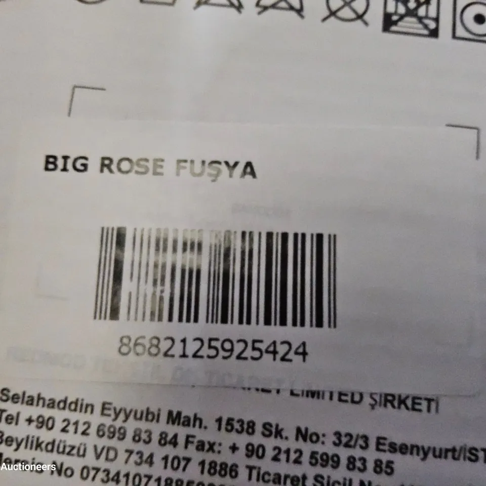 THREE DESIGNER BIG ROSE FUSYA BATH MATS