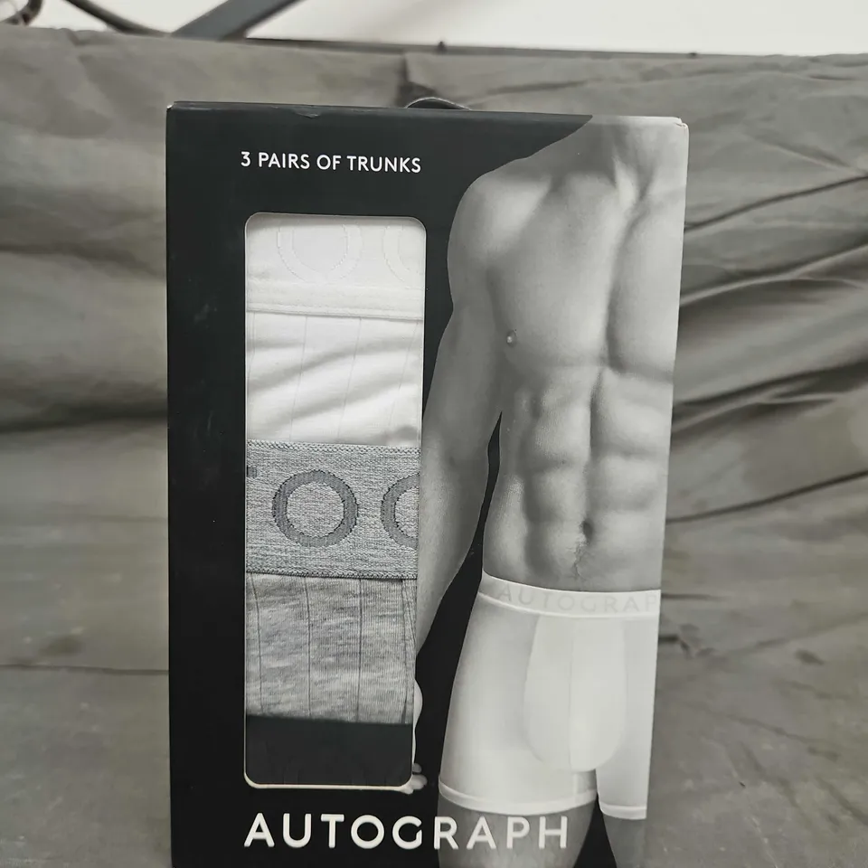BOXED AUTOGRAPH TRUNKS - X3 - SIZE M