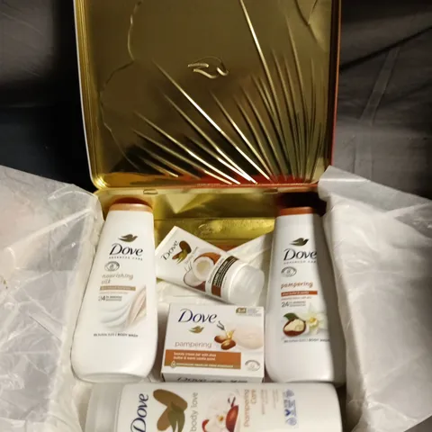 DOVE PAMPER GIFT SET IN LIMITED EDITION TIN