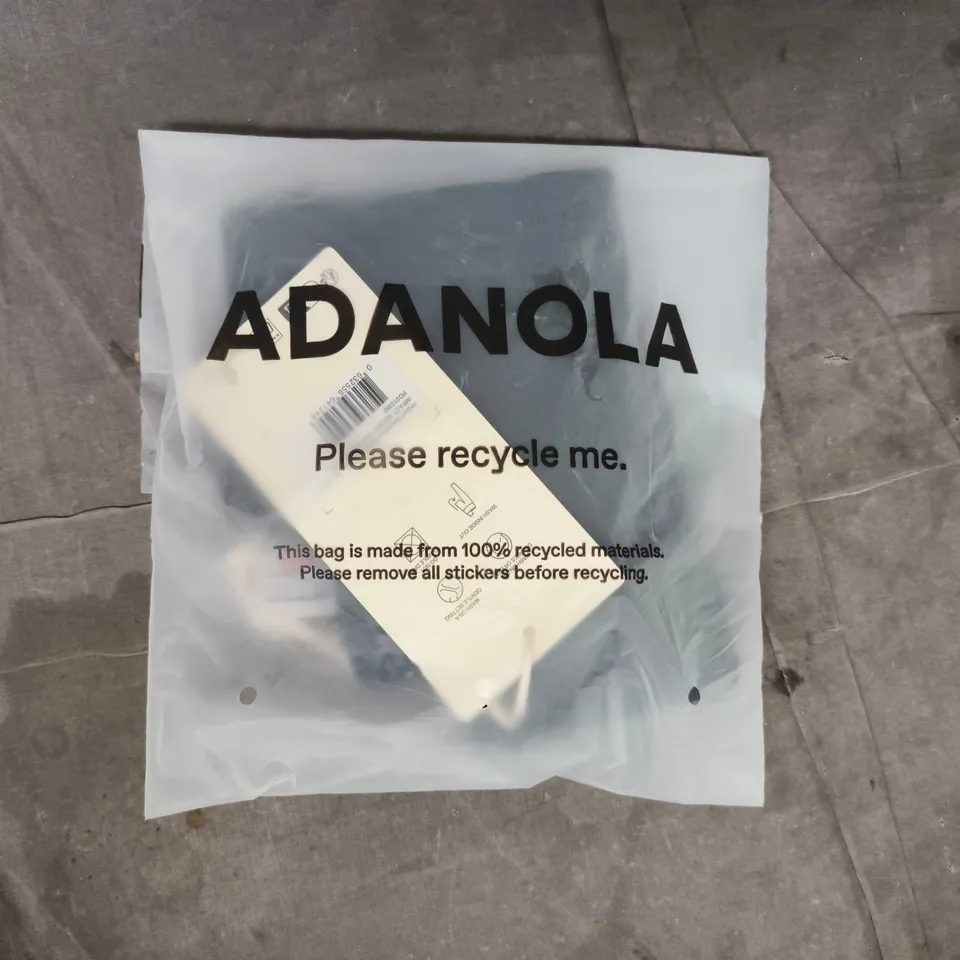 BAGGED ADANOLA SEAMLESS RACER TANK BRA IN SEA GREEN SIZE XS