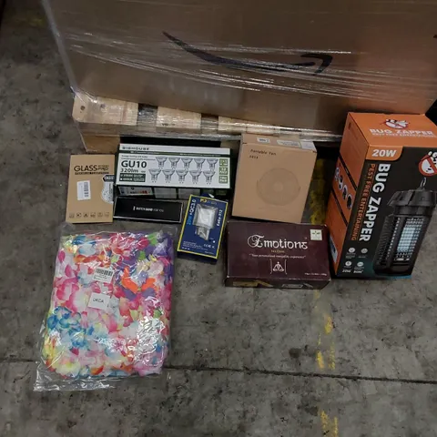 PALLET OF ASSORTED ITEMS INCLUDING: BUG ZAPPER, LED BULBS, PORTABLE FAN, PHONE CHARGER, INCENSE, SILICONE WATCH BAND, PHONE SCREEN PROTECTOR