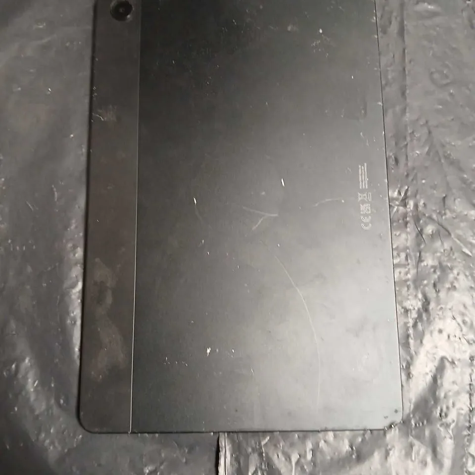 GALAXY TAB A9+ 5G SM-X216B – BLACK, CRACKED SCREEN