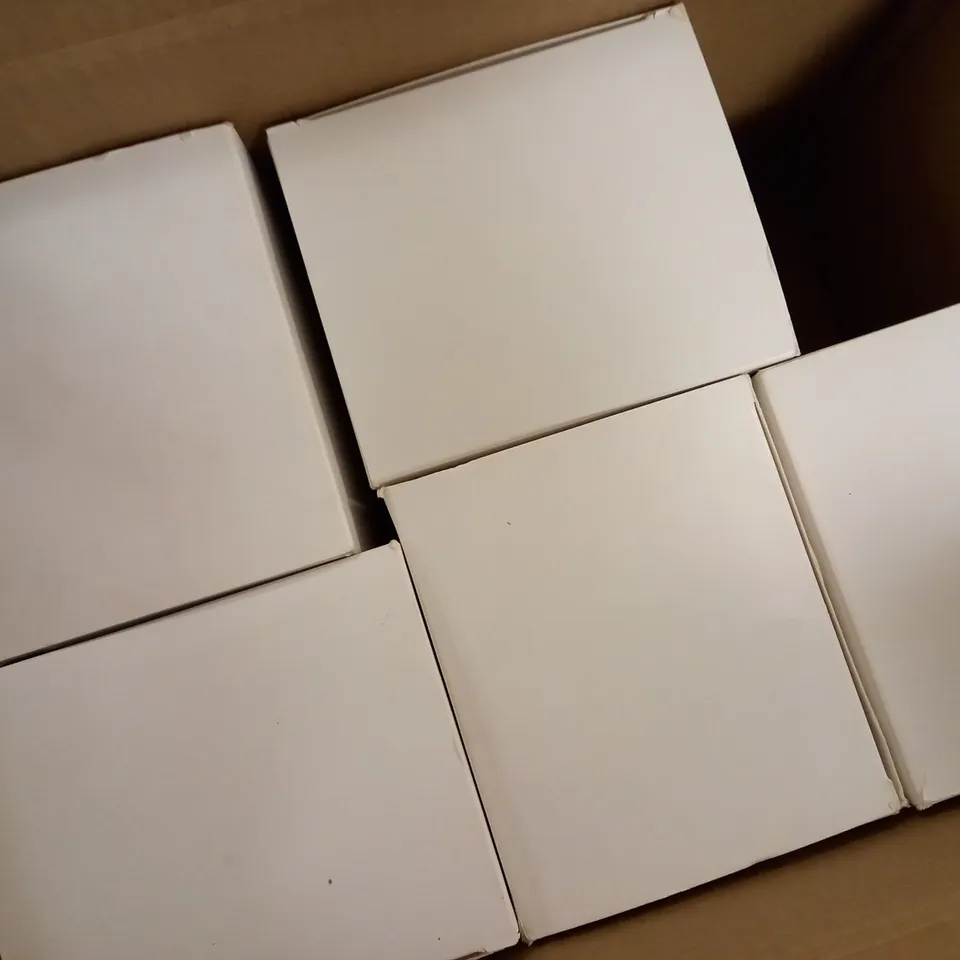 APPROXIMATELY 5 BOXED DOLCE & GABBANA WHITE EMPTY VANITY CASE 