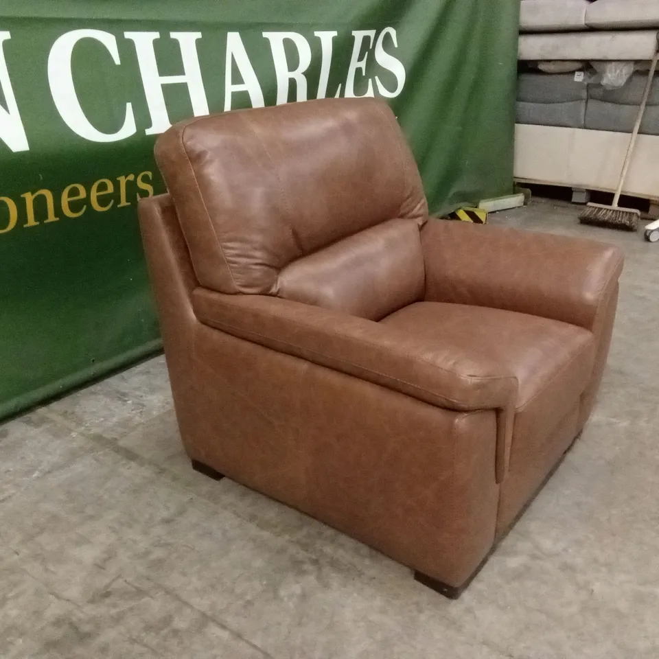 QUALITY DESIGNER ITALIAN MADE VIRGILIO LEATHER CHAIR WITH SMALL ARMS - BRANDY