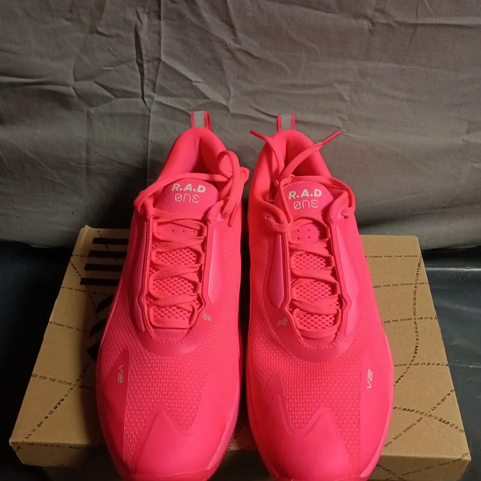 BOXED PAIR OF R.A.D ONE V2 TRAINERS - UK SIZE 11