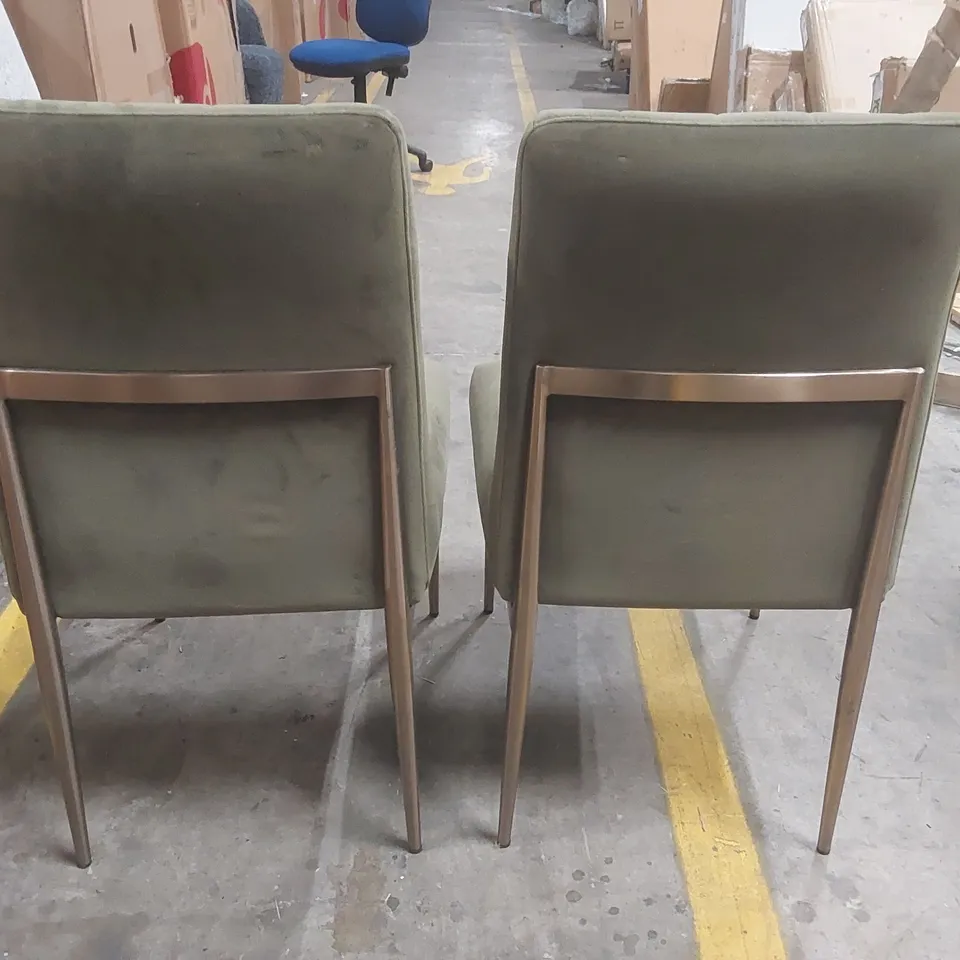 PAIR OF DANETTI KENDRA OLIVE GREEN VELVET DINING CHAIRS