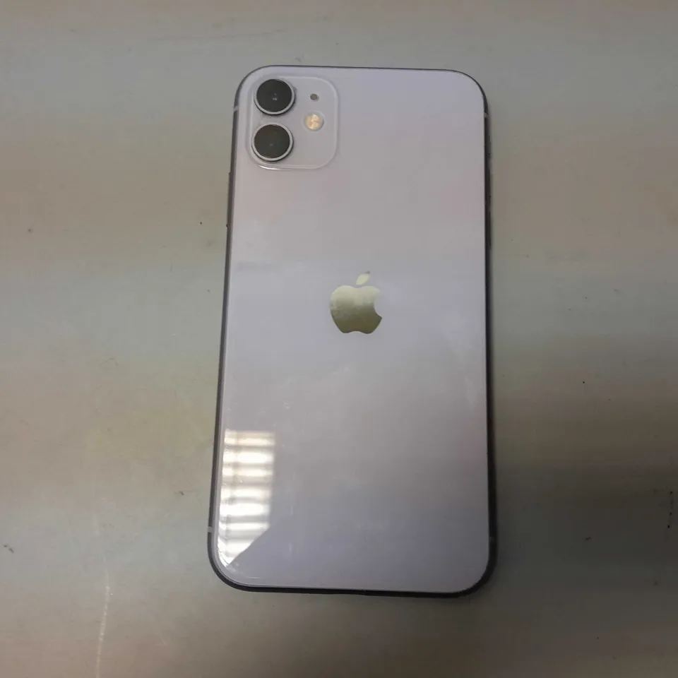 BOXED APPLE IPHONE 11 CAPACITY UNSPECIFIED 
