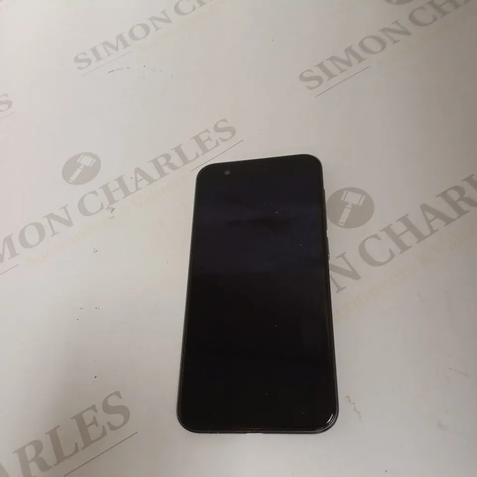 VODAFONE SMART PHONE VFD 600