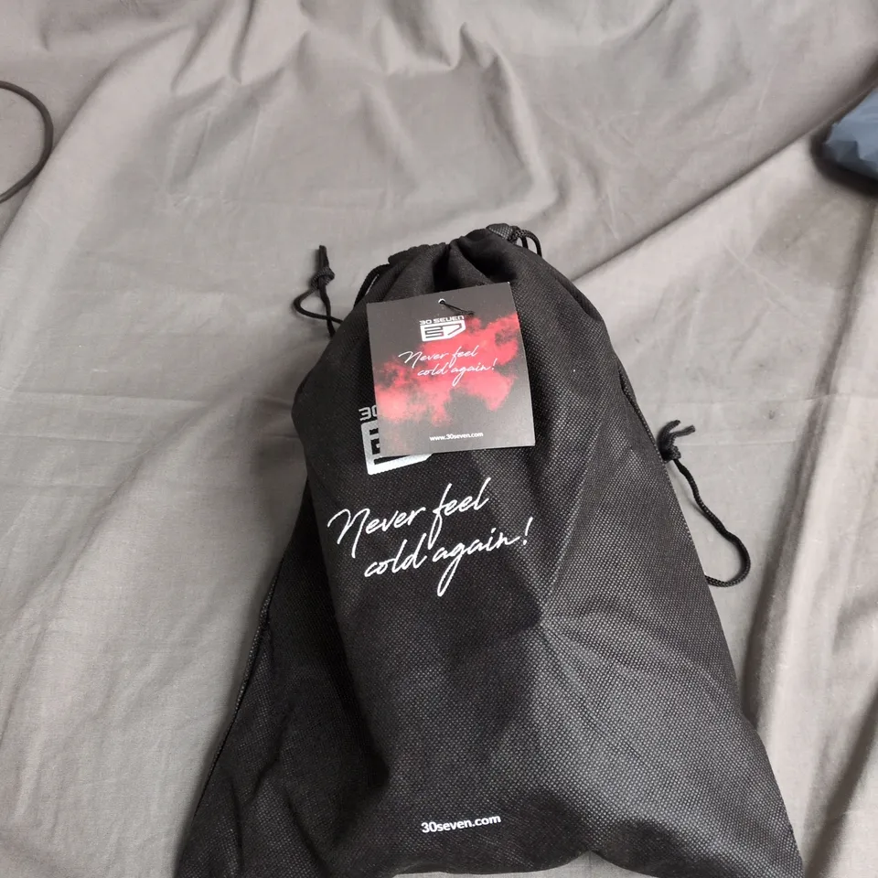 30SEVEN WINTER RECHARGEABLE  GLOVES – BLACK, PRIMALOFT INSULATED 