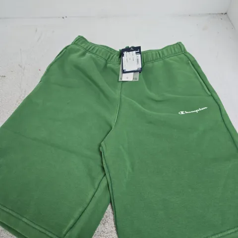 CHAMPION GREEN SHORTS – SMALL