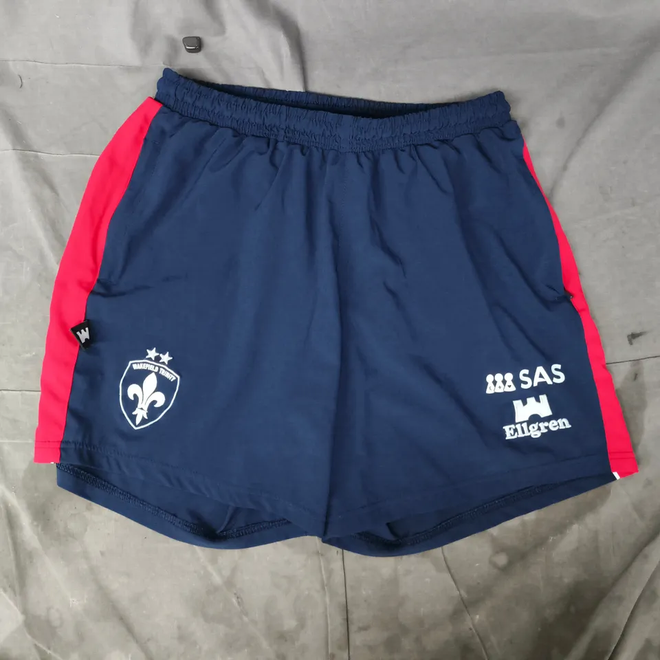 ELLGREN WAKEFIELD TRINITY RUGBY SHORTS IN NAVY/RED SIZE LARGE