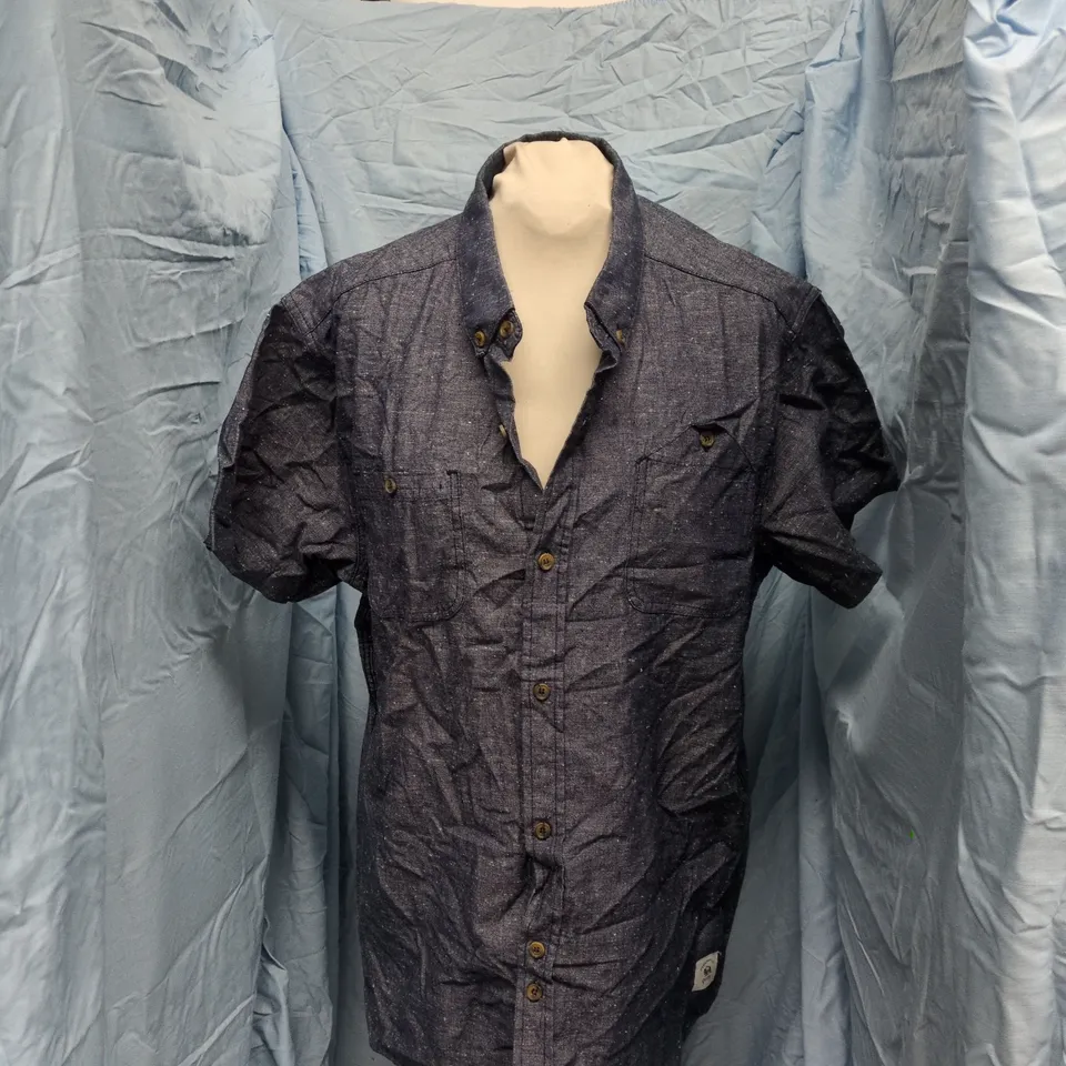 BELLFIELD SHIRT – UK SIZE L, DESIGNED IN BRITAIN