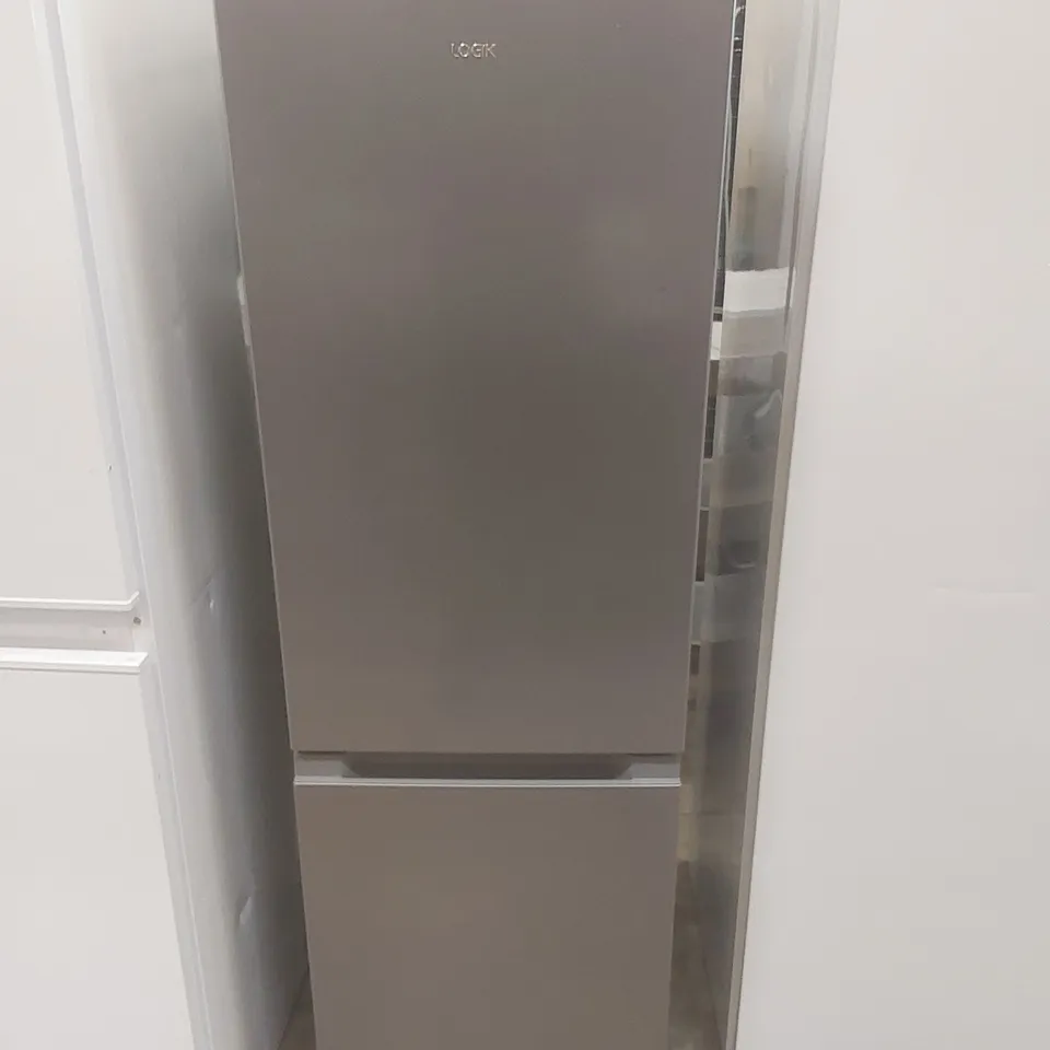 LOGIK LFC50S23 60/40 FRIDGE FREEZER - SILVER