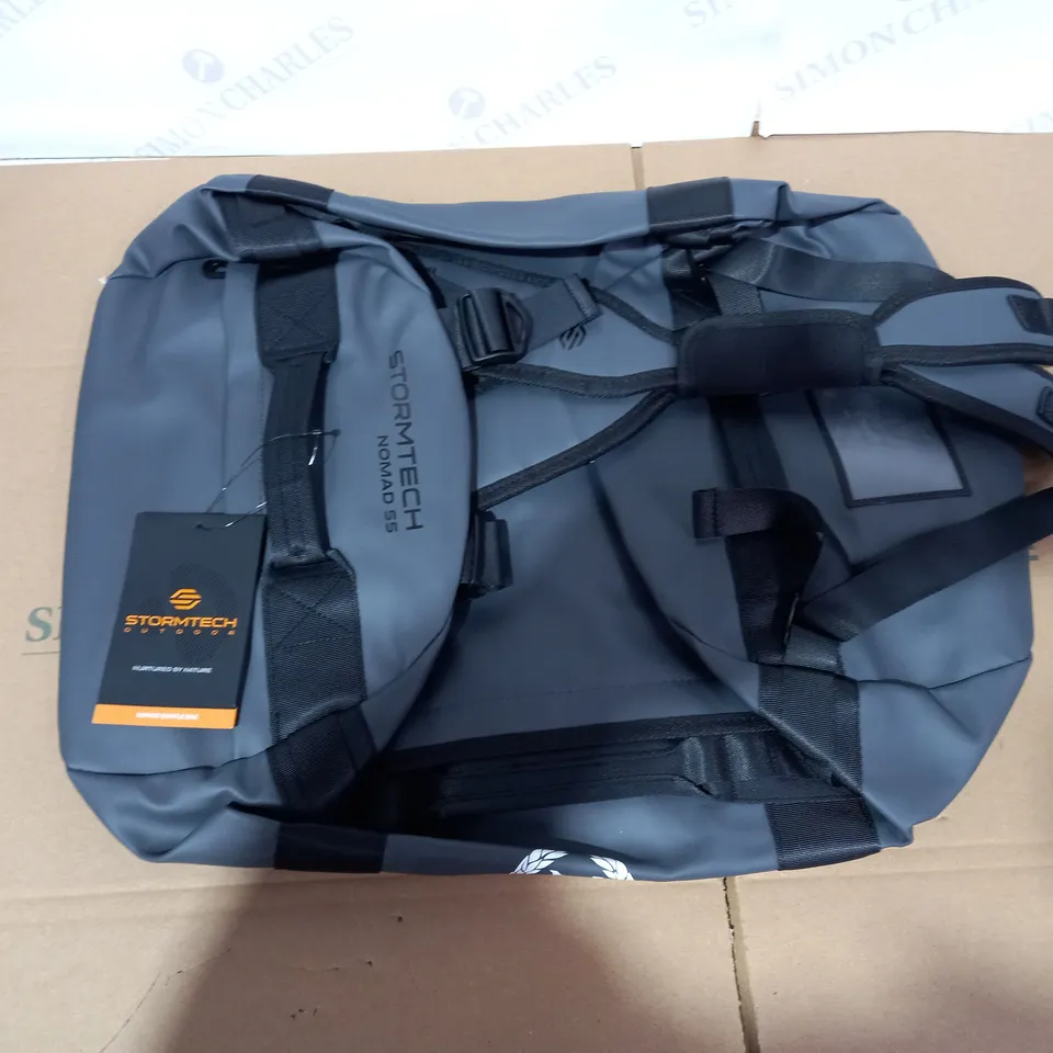 STORMTECH NOMAD 55 GREY/BLACK CARRY ALL BAG