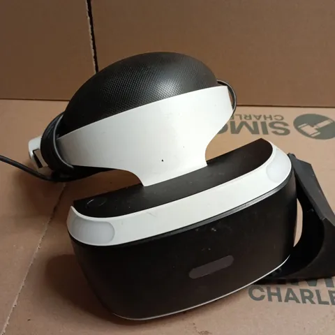 PLAYSTATION VR HEADSET