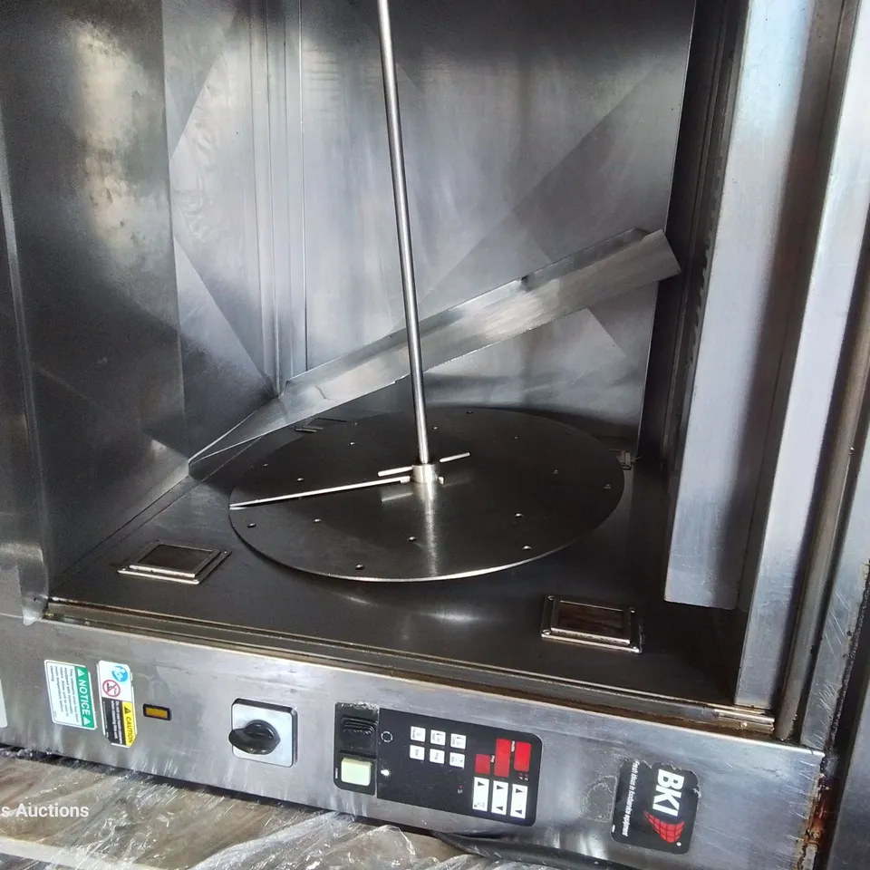 HOUNDE BKI ROTISSERIE OVEN ON STAND