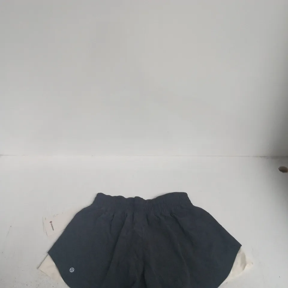 LULULEMON SHAKE IT OUT RUN SHORT 2.5" COLOURBLOCK – WOMEN'S SHORTS, SIZE S