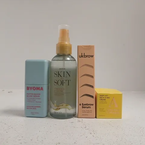 APPROXIMATELY 10 ASSORTED COSMETIC ITEMS INCLUDING VARIOUS MAKES AND BRANDS - COLLECTION ONLY