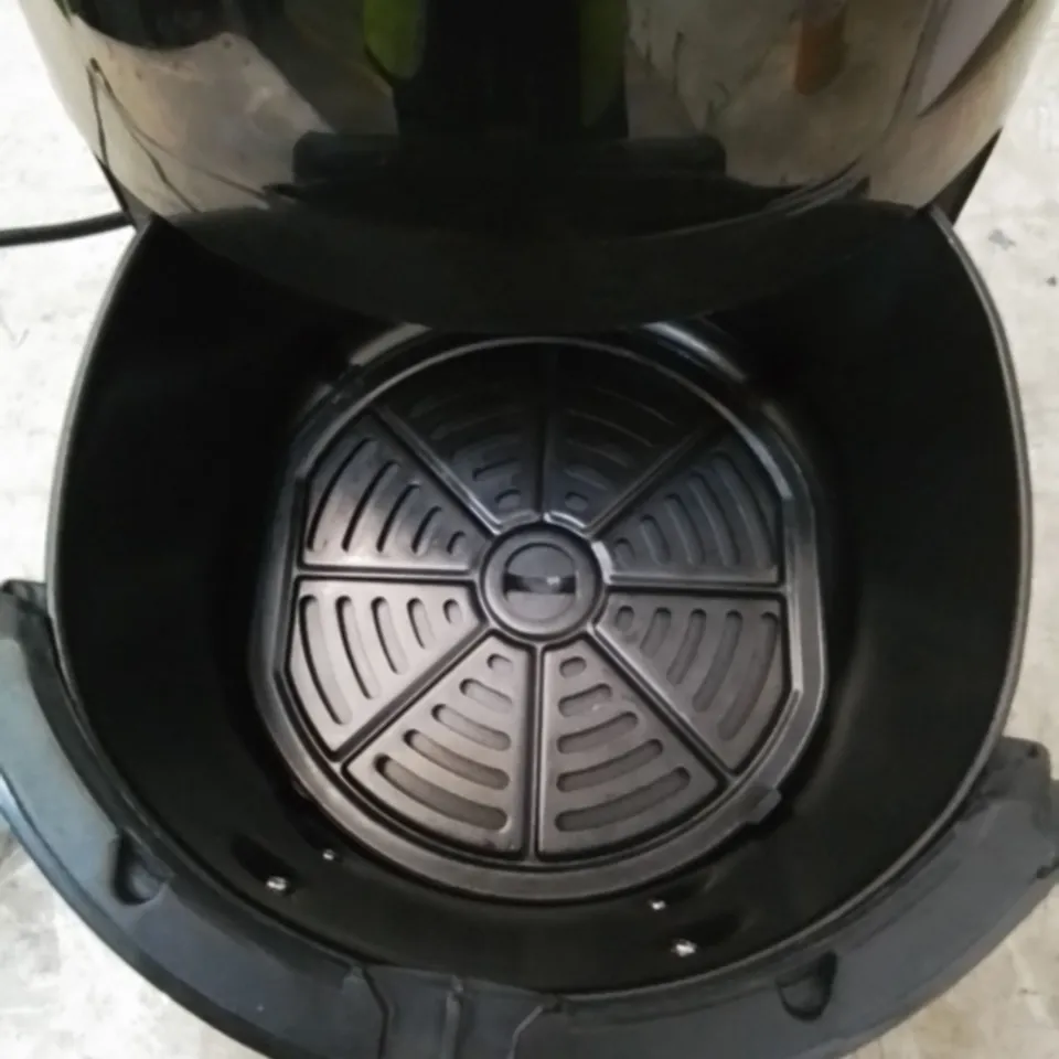 BOXED 4.5L AIR FRYER (1 BOX)