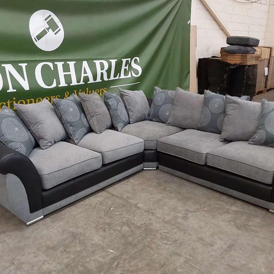 QUALITY DESIGNER DANUBE SCATTERBACK CORNER SOFA - BLACK/GREY