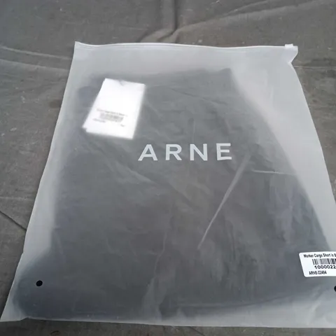 ARNE WORKER CARGO SHORT - BLACK, SIZE L