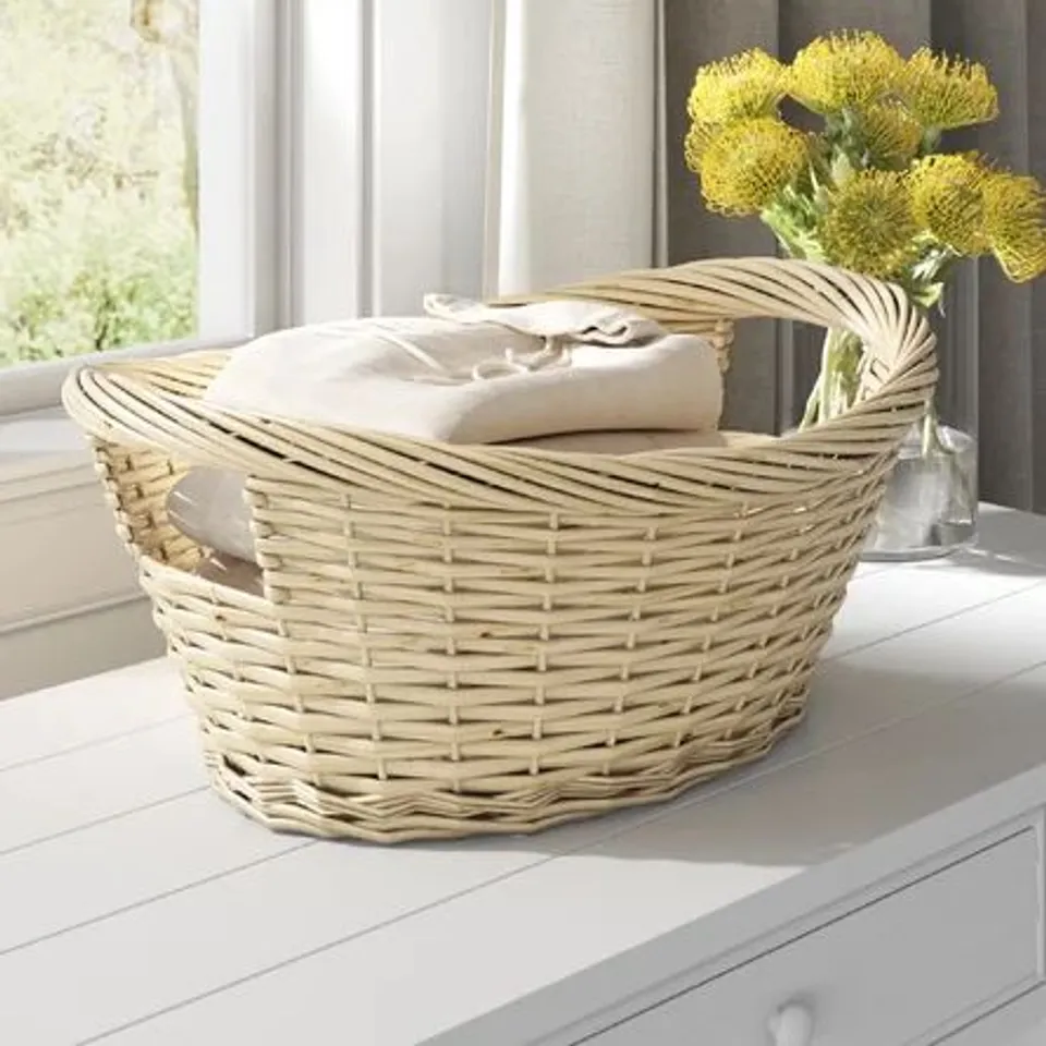 BOXED LAUNDRY BASKET MADE OF WICKER
