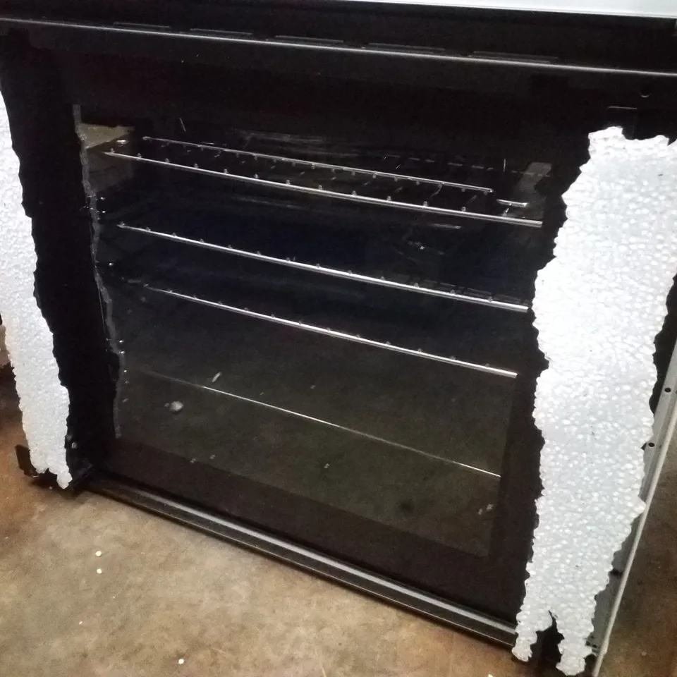 HISENSE HDE3211BWUK ELECTRIC COOKER WITH CERAMIC HOB 