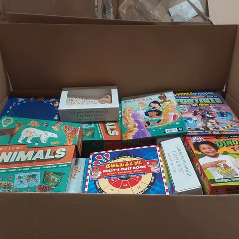 PALLET CONTAINING A LARGE QUANTITY OF ASSORTED CHILDREN'S BOOKS AND RELATED ITEMS