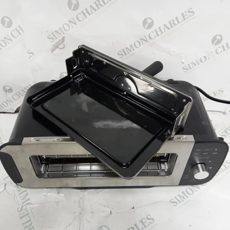 BOXED NINJA 2 IN 1 TOASTER & GRILL ST100UK