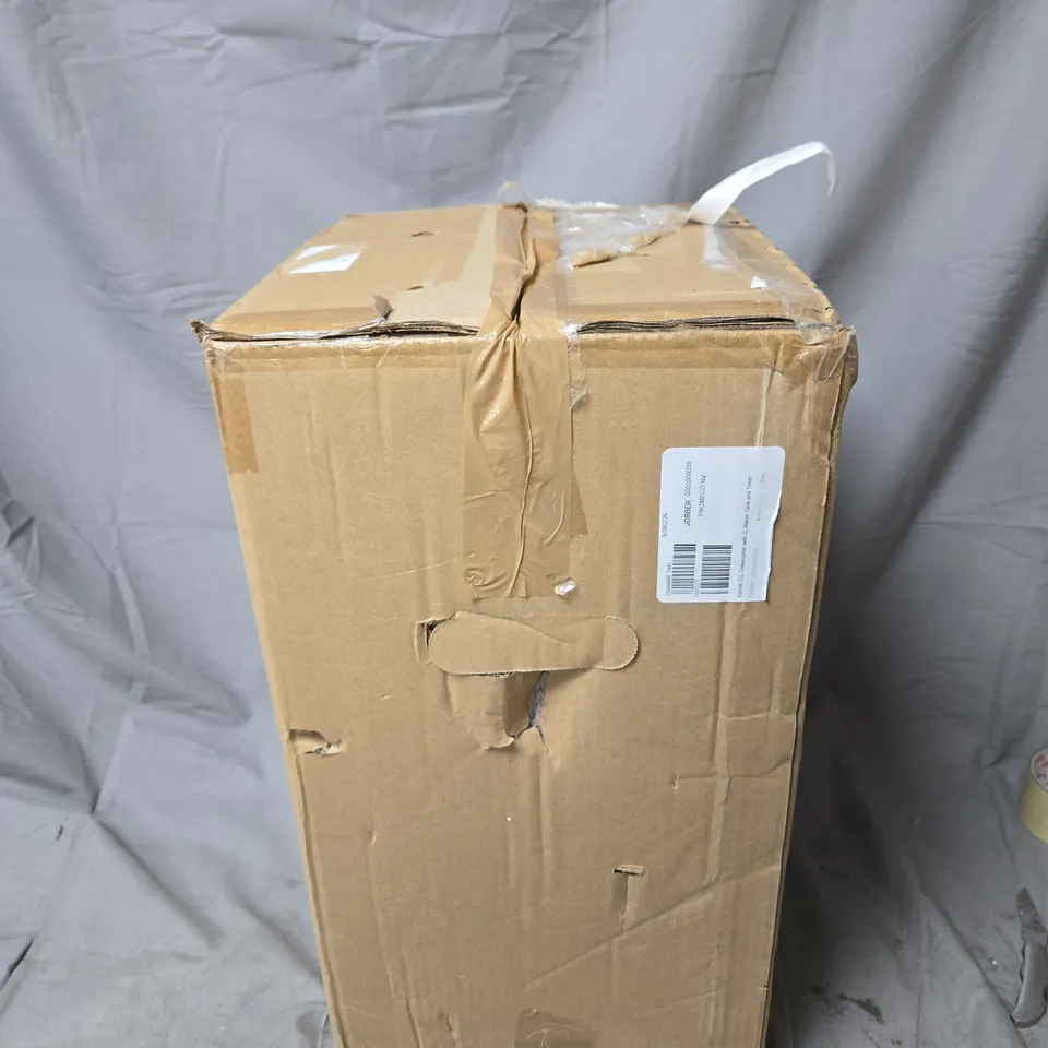 KALORIK 12L DEHUMIDIFIER WITH 2L WATER TANK AND TIMER.