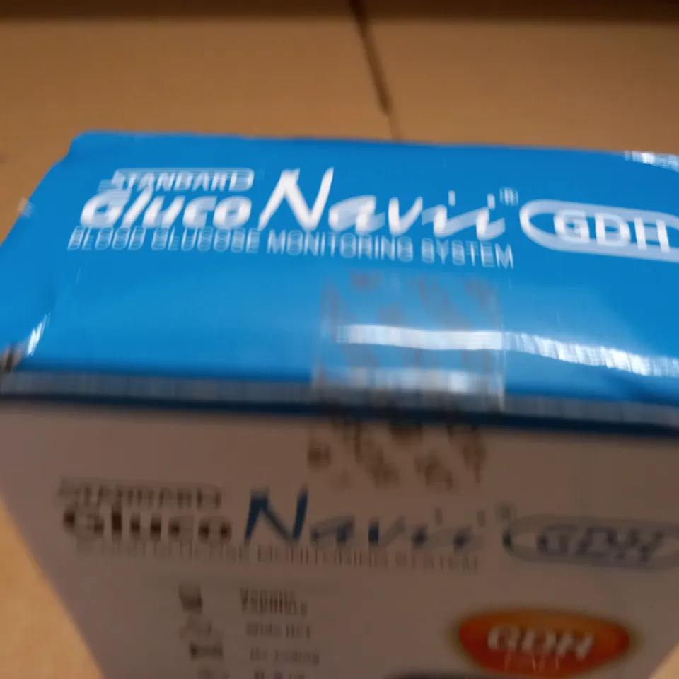 SD BIOSENSOR STANDARD GLUCO NAVII BLOOD GLUCOSE MONITORING SYSTEM