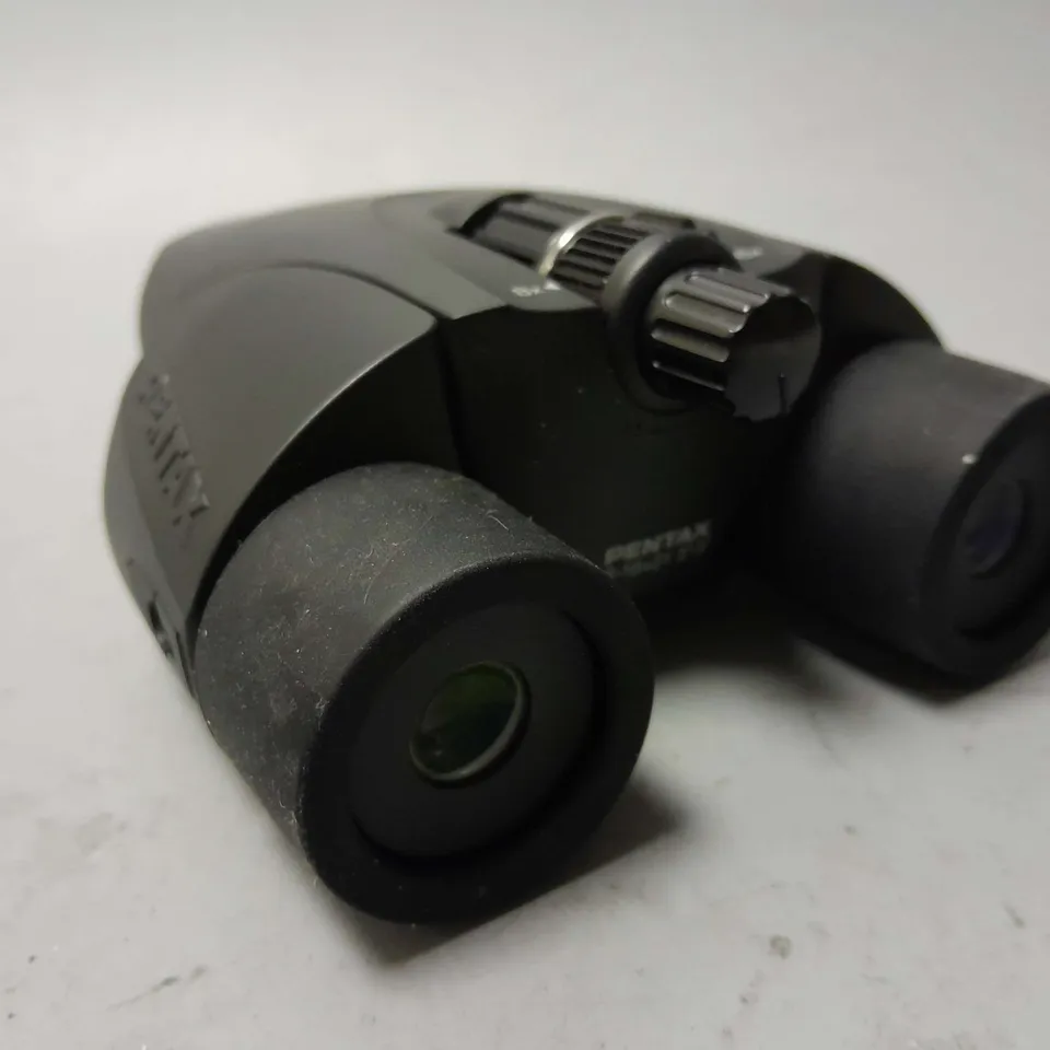 PENTAX 8-16x21 UCF ZOOM II BINOCULARS