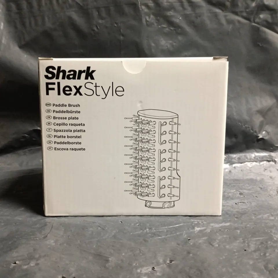 BOXED SHARK FLEXSTYLE PADDLE BRUSH