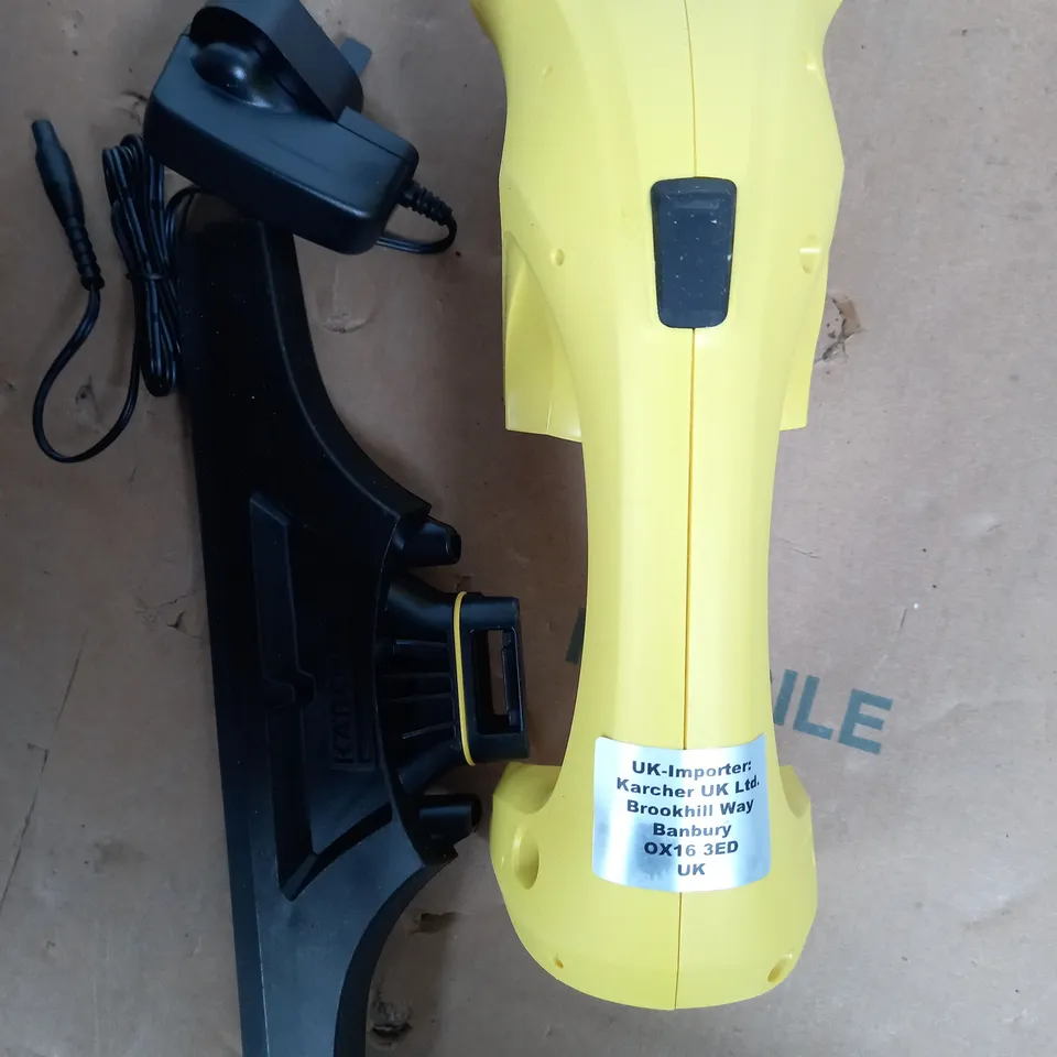 KARCHER WV1 WINDOW VAC 