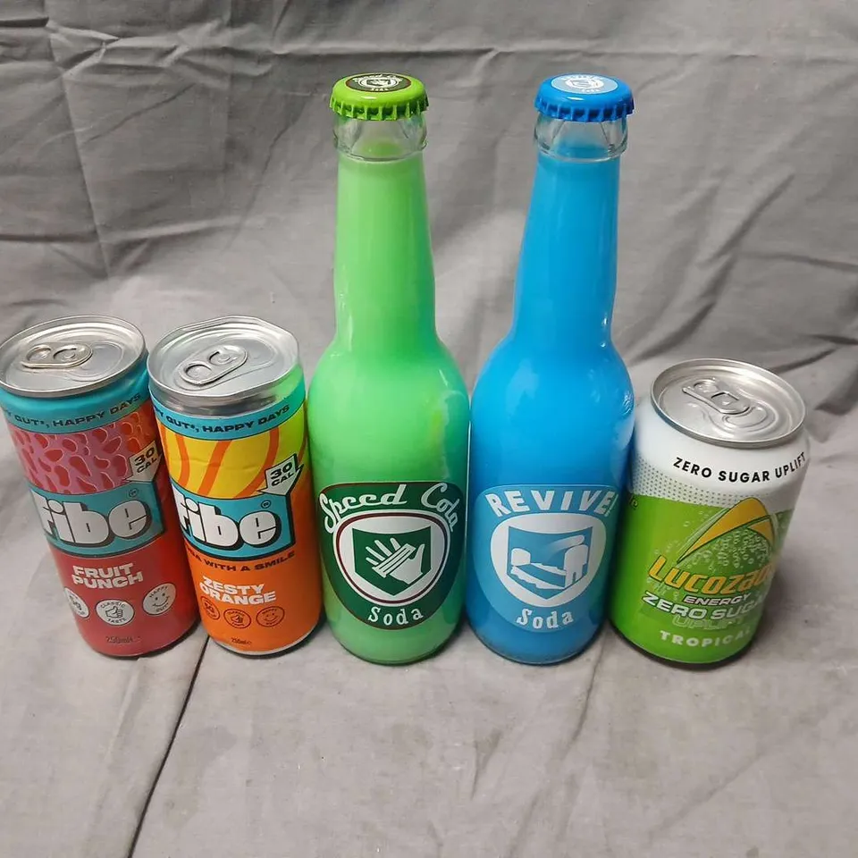 APPROXIMATELY 10 ASSORTED FOOD ITEMS TO INCLUDE - LUCOZADE, REVIVE SODA AND FIBE 