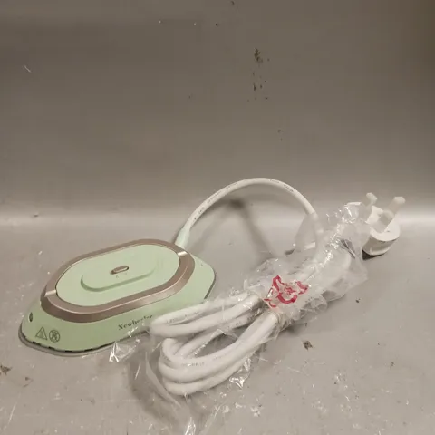 NEWBEALER MINI TRAVEL IRON 