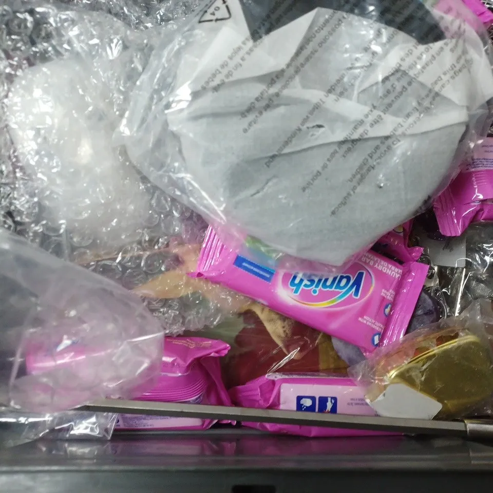 BOX OF APPROXIMATELY 15 ASSORTED ITEMS TO INCLUDE -  DEVON SPRING AWAKENING , CARESENS 100 LANCETS , VANISH LAUNDRY BAR ETC