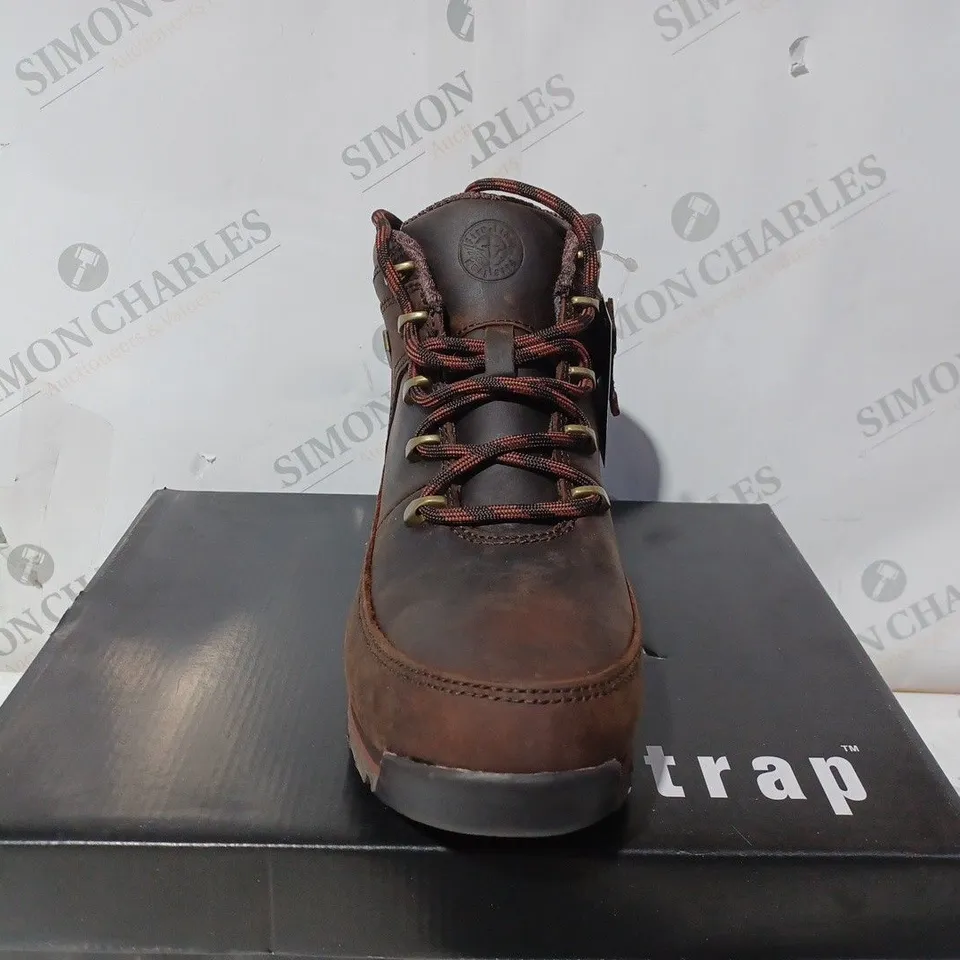 BOXED FIRE TRAP MENS RHINO BOOTS - SIZE 8