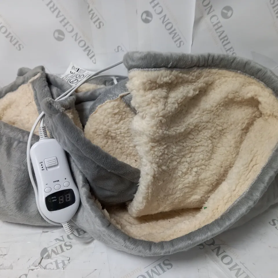 SUPER POLAR FLEECE HEATED BLANKET IN GREY