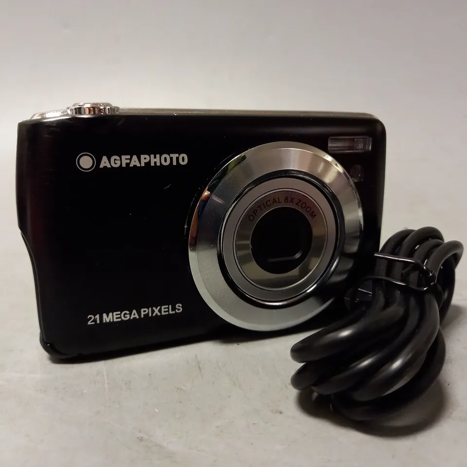 BOXED AGFAPHOTO DIGITAL COMPACT CAMERA REALISHOT DC8200