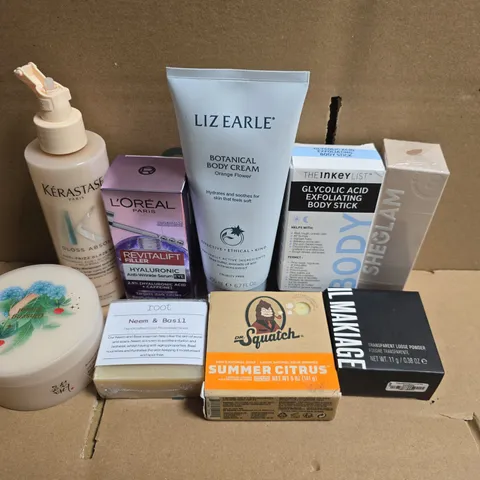 APPROXIMATELY 15 ASSORTED HEALTH & BEAUTY PRODUCTS TO INCLUDE DR.SQUATCH, LIZ EARLE AND L'OREAL 