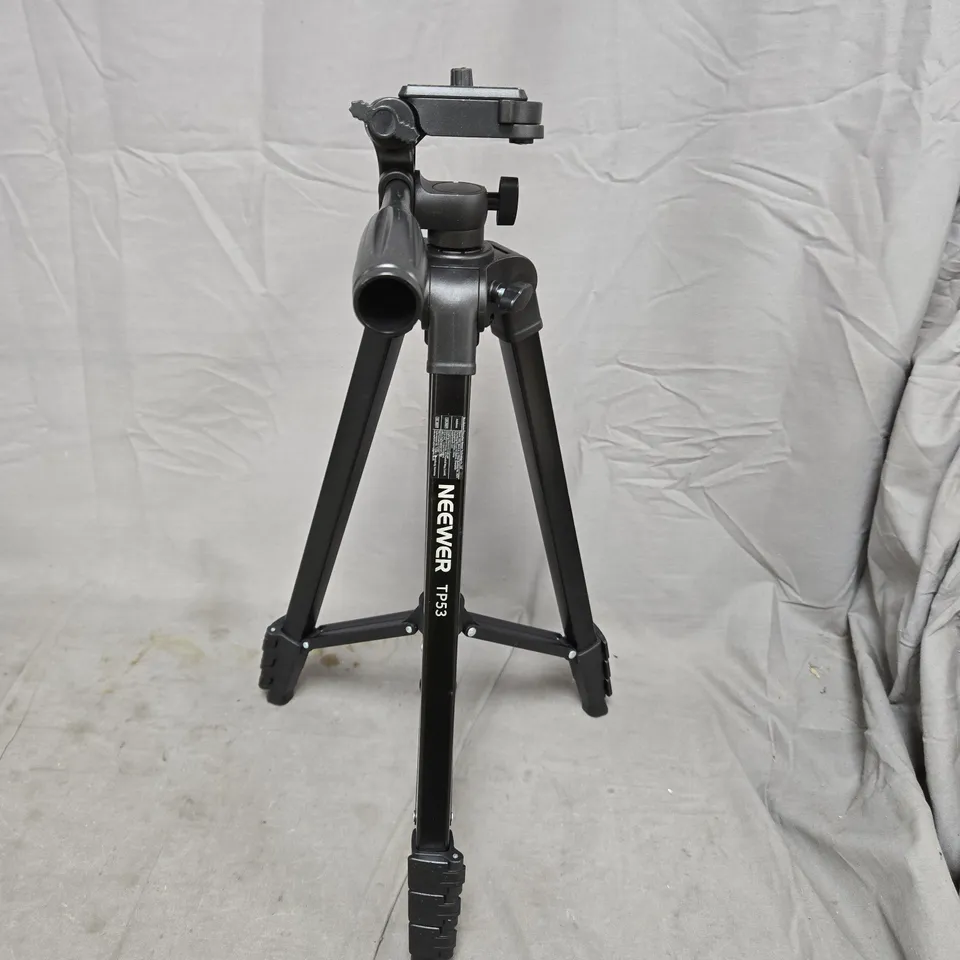 NEEWER TP53 CAMERA TRIPOD